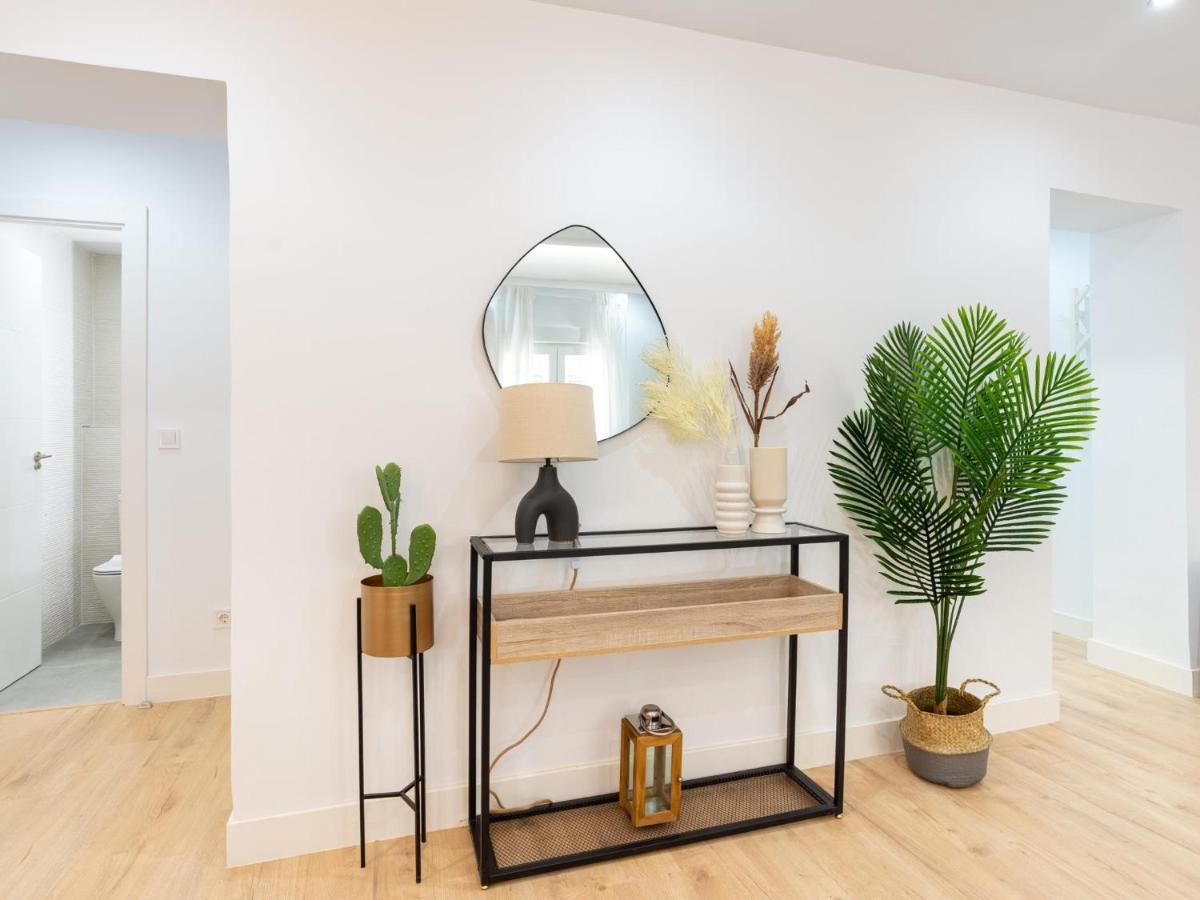 Gorgeous Renovated Apartment 2Br Ac Málaga Esterno foto